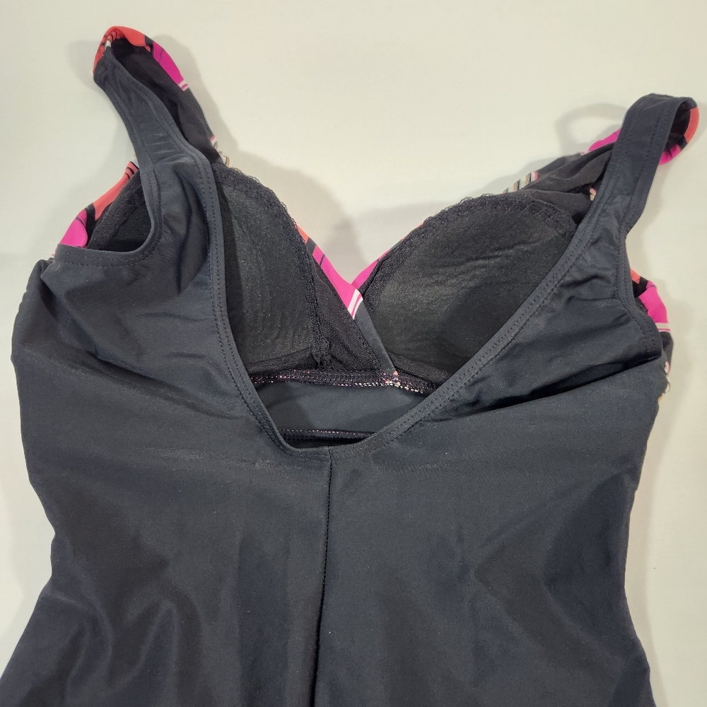 Sweet Escape One Piece Swimsuit Beach Travel Size 12 - Picture 4 of 6